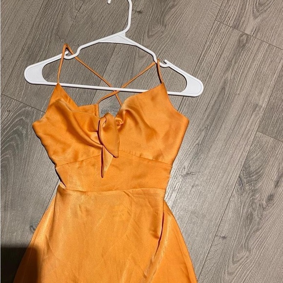 Hello Molly satin midi Dress, size M - Picture 6 of 8